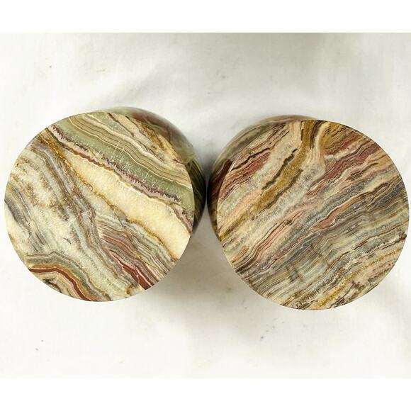 2 Swirly Marble Onyx Stone Goblets In Satin Lined Velvet Box Made in Pakistan - Picture 6 of 7